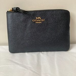 Coach Corner Zip Metallic Wristlet